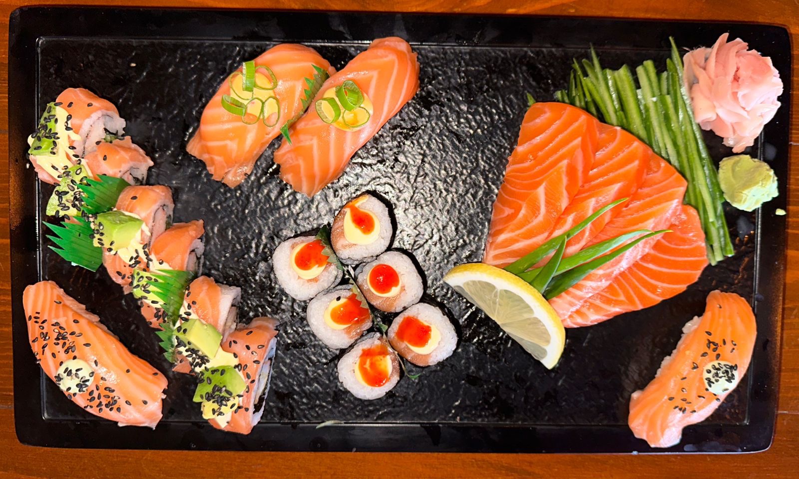Salmon Lover 20 pcs