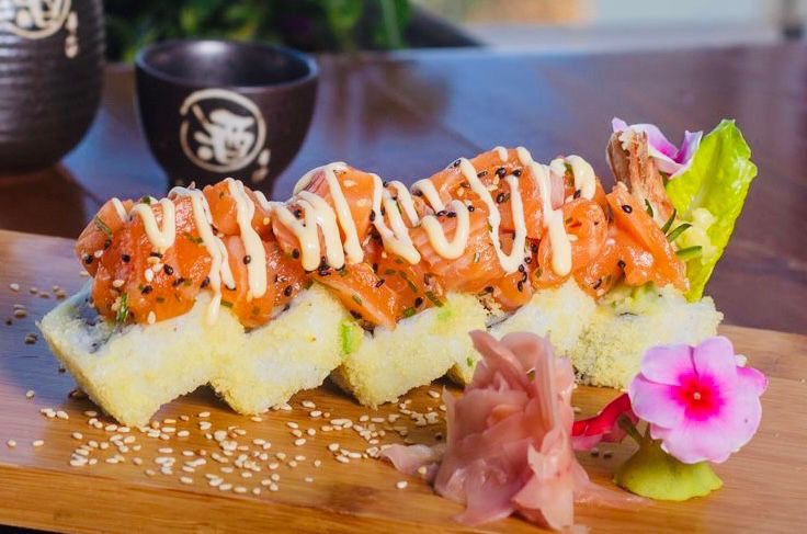 Crazy Salmon Maki